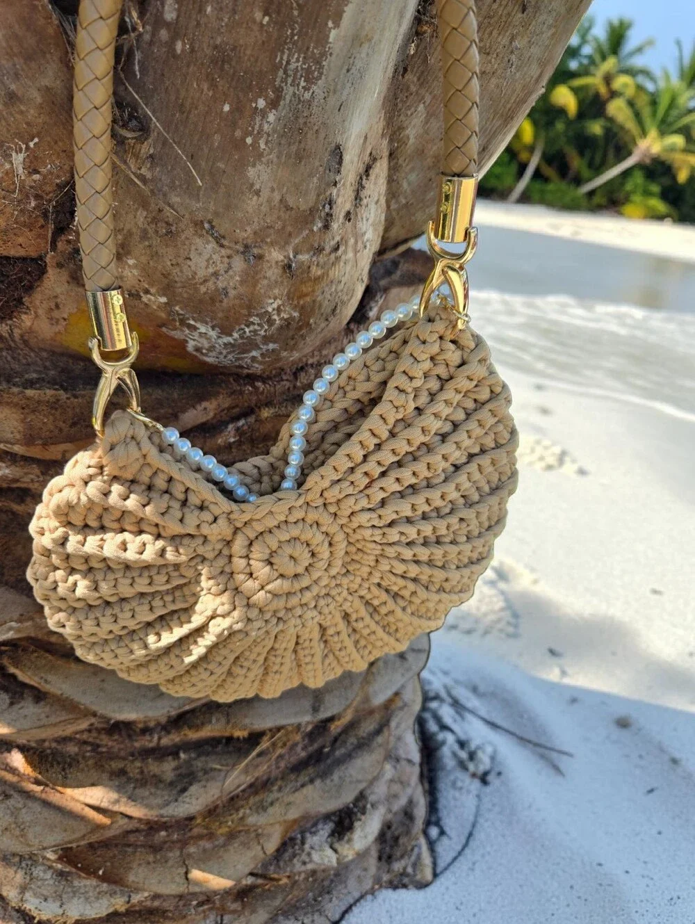 Unique Tan Crochet Shell Shoulder Bag with Both Short and Long Handles NWT